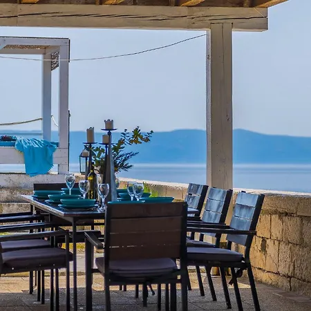 Tatil Evi Lighthouse Crna Punta *