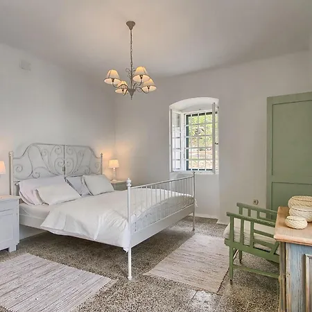 Tatil Evi Lighthouse Crna Punta Brovinje