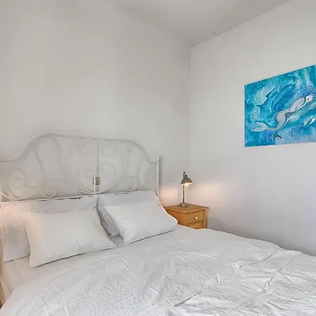 Tatil Evi Lighthouse Crna Punta Brovinje