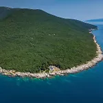Feriehus Lighthouse Crna Punta *