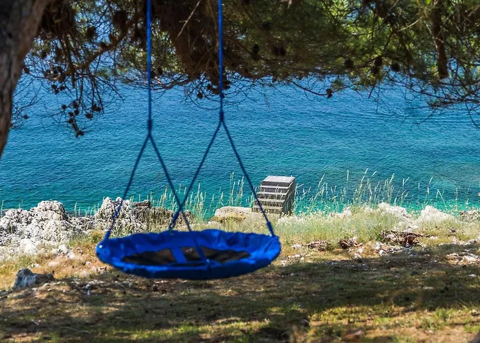 Lighthouse Crna Punta