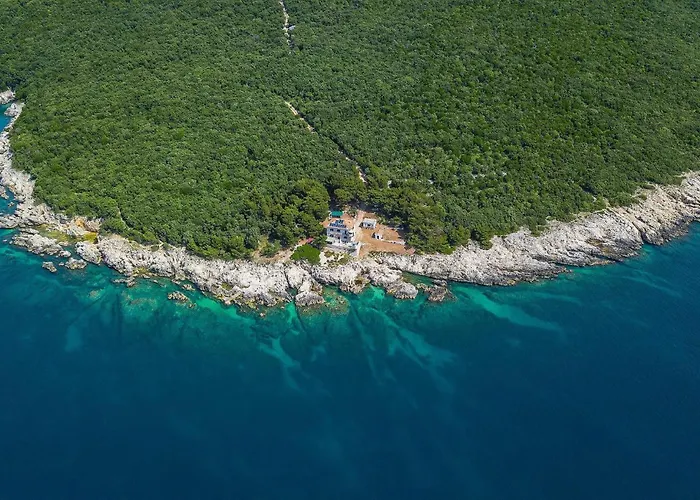 Lighthouse Crna Punta *