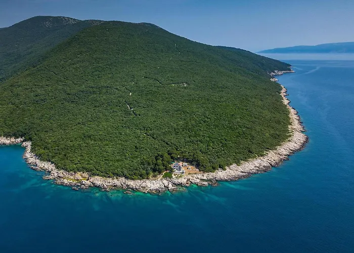 Vikendica Lighthouse Crna Punta *